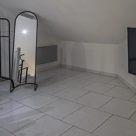Smart Confort 10 - Appartement Confort Et Style Troyes Exterior foto